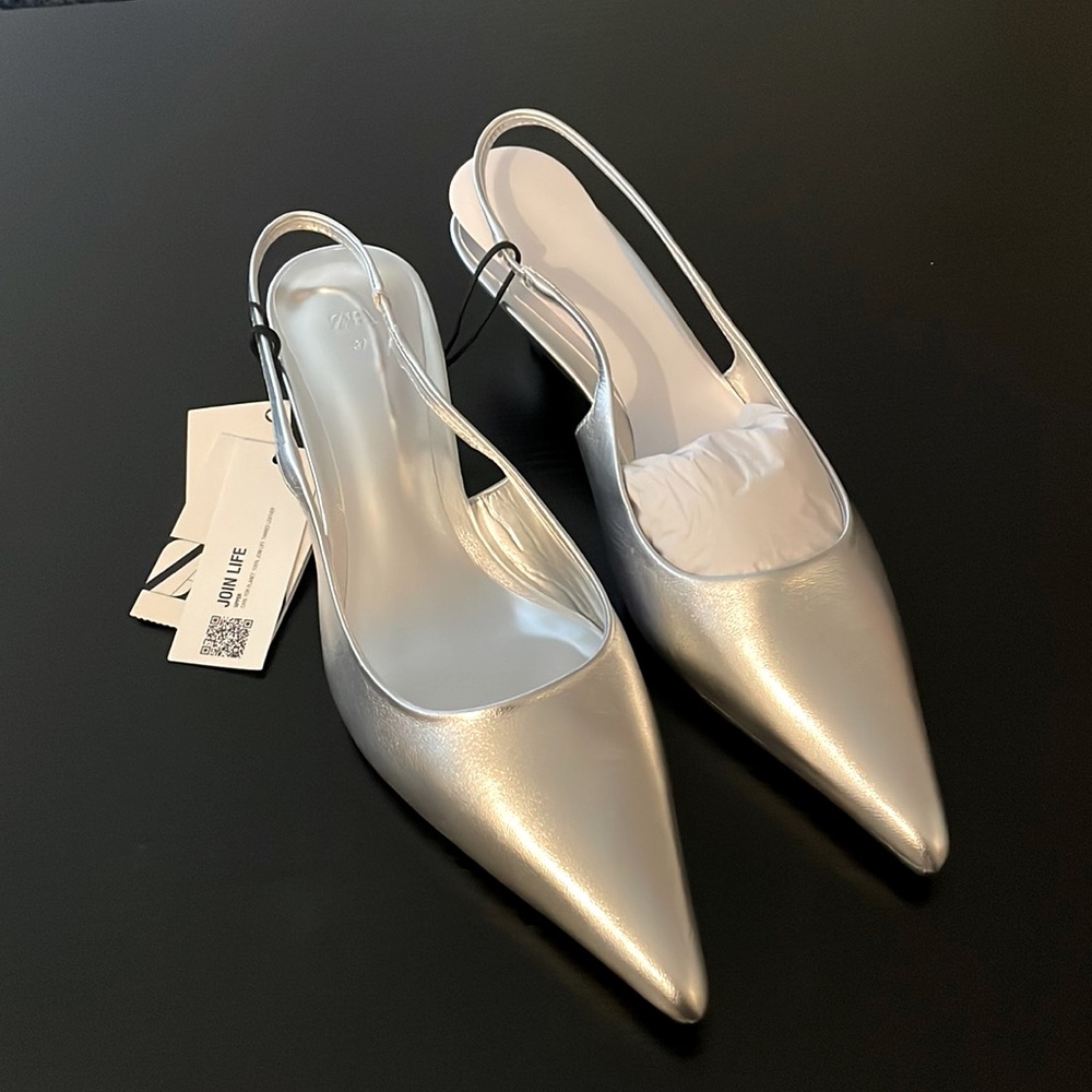 ZARA Sling back leather metallic shoes